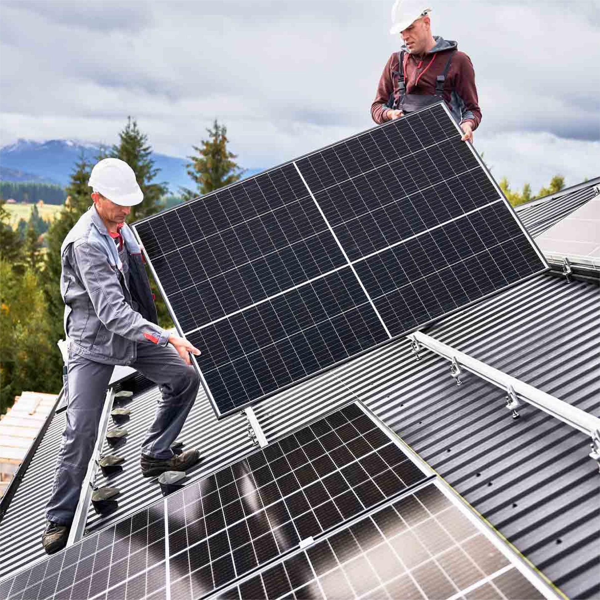 Eco-friendly and high-efficiency solar panel – designed for optimal energy production, durability, and sustainability in residential and commercial applications